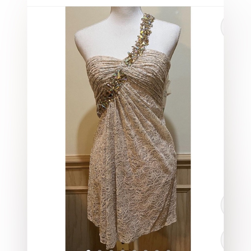 Dave and Johnny gold dress excellent condition